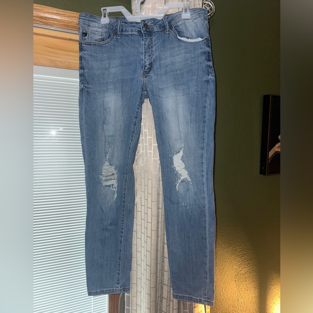 KanCan Women's Skinny Jeans in Light Blue